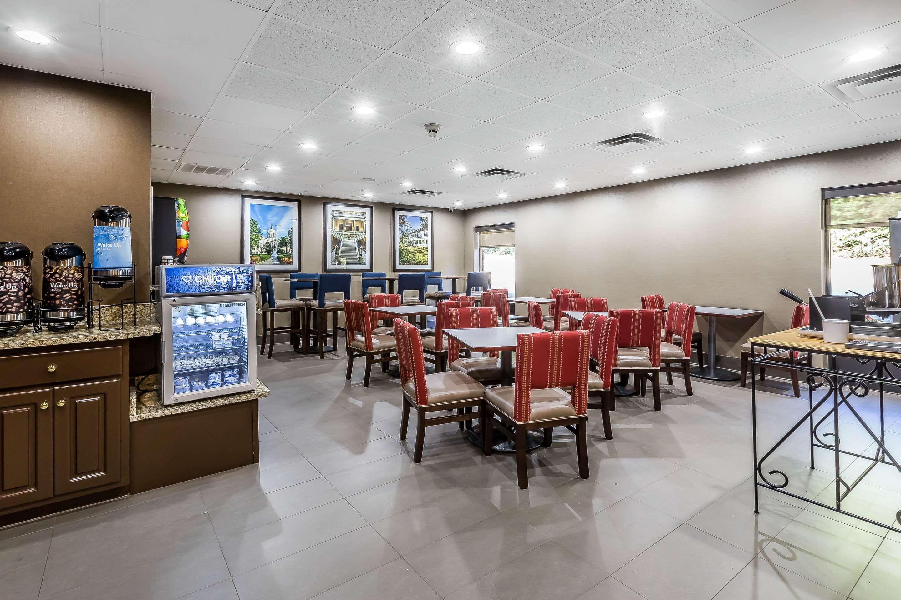 דלטון Comfort Inn & Suites מראה חיצוני תמונה