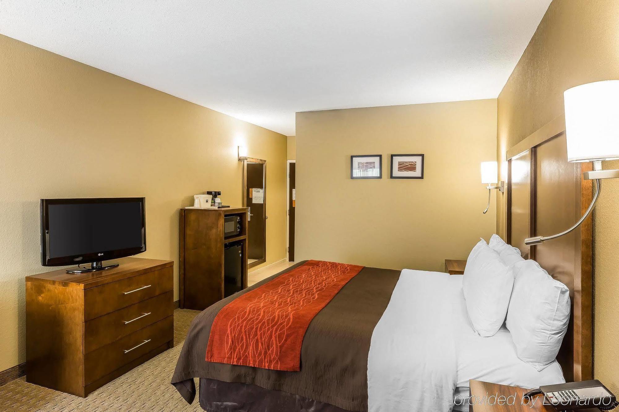 דלטון Comfort Inn & Suites מראה חיצוני תמונה